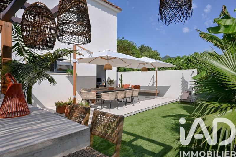 Maison - 82 m² - 3 pièces