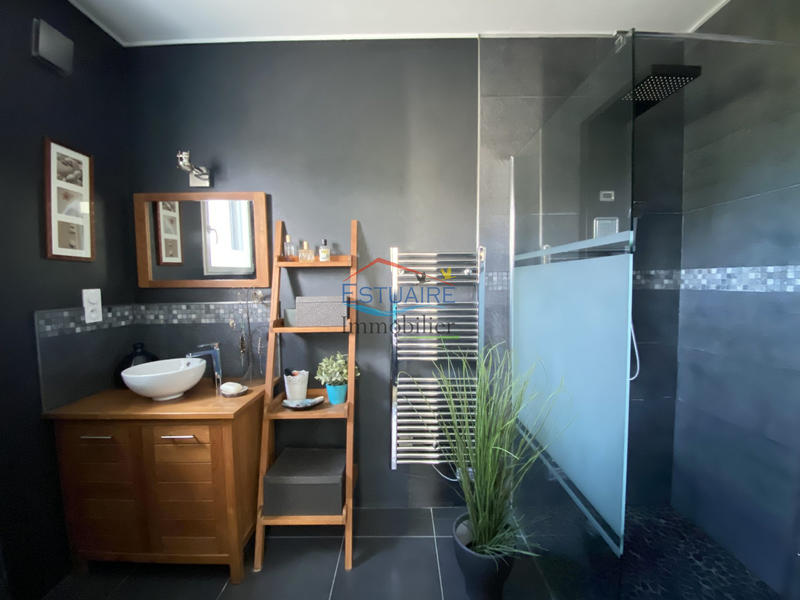 Maison contemporaine - 140 m² - 6 pièces