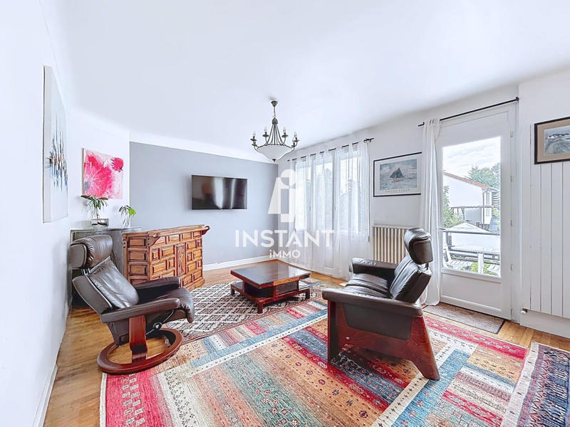 Maison ancienne - 98 m² - 4 pièces