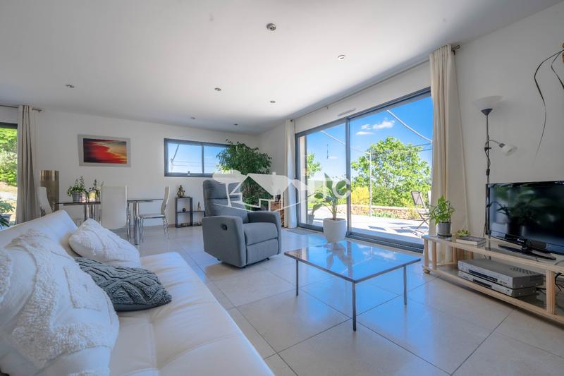 Villa - 132 m² - 5 pièces