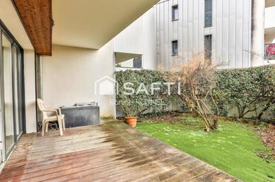 Appartement - 75 m² - 3 pièces