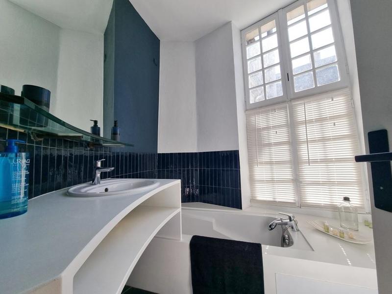 Appartement - 103 m² - 4 pièces