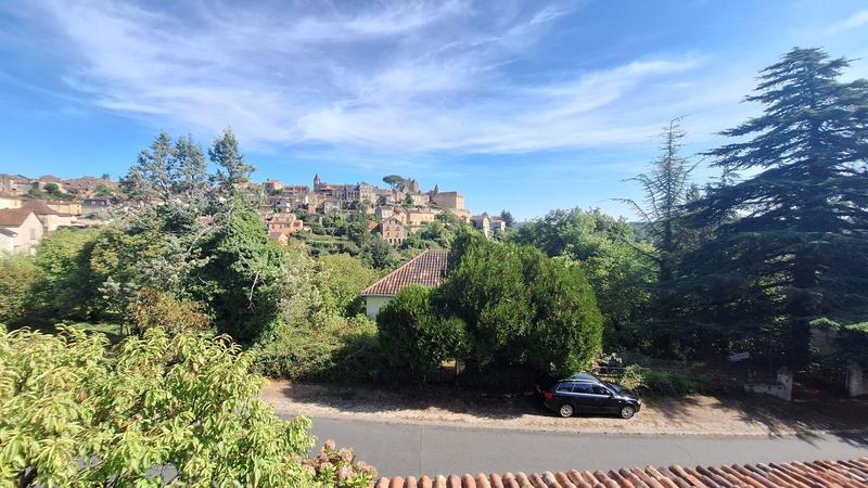 Maison - 90 m² - 3 pièces