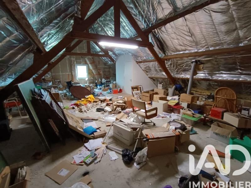 Maison - 185 m² - 8 pièces