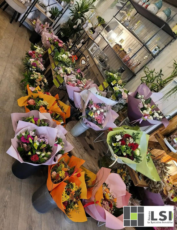 Fonds de commerce - Magasins - 67 m²