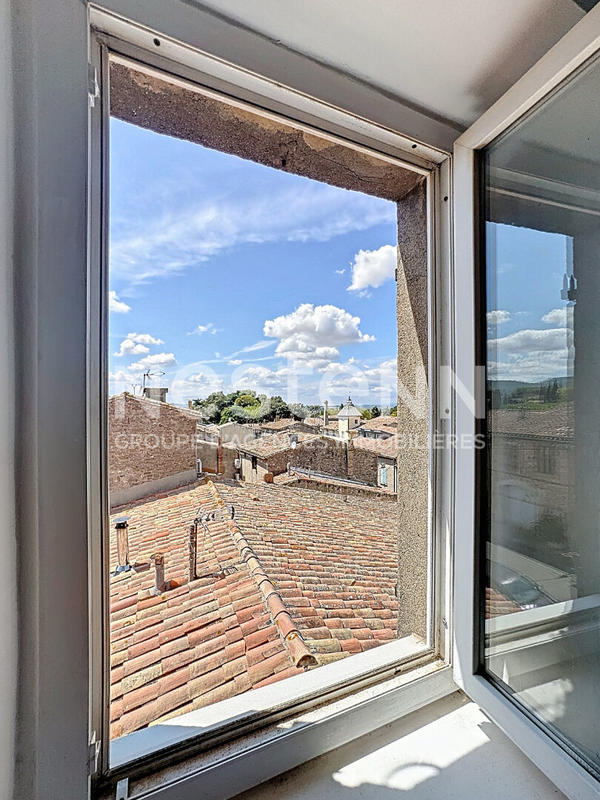 Maison - 280 m² - 6 pièces