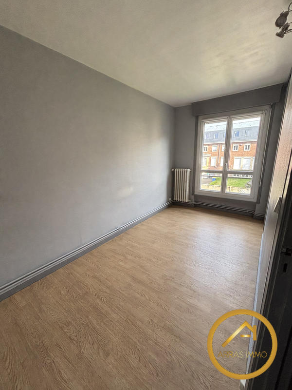 Appartement - 55 m² - 5 pièces