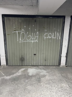 Parking / Garage - 12 m²