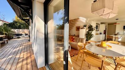 Villa - 137 m² - 5 pièces