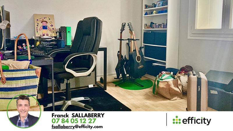 Appartement - 81 m² - 4 pièces