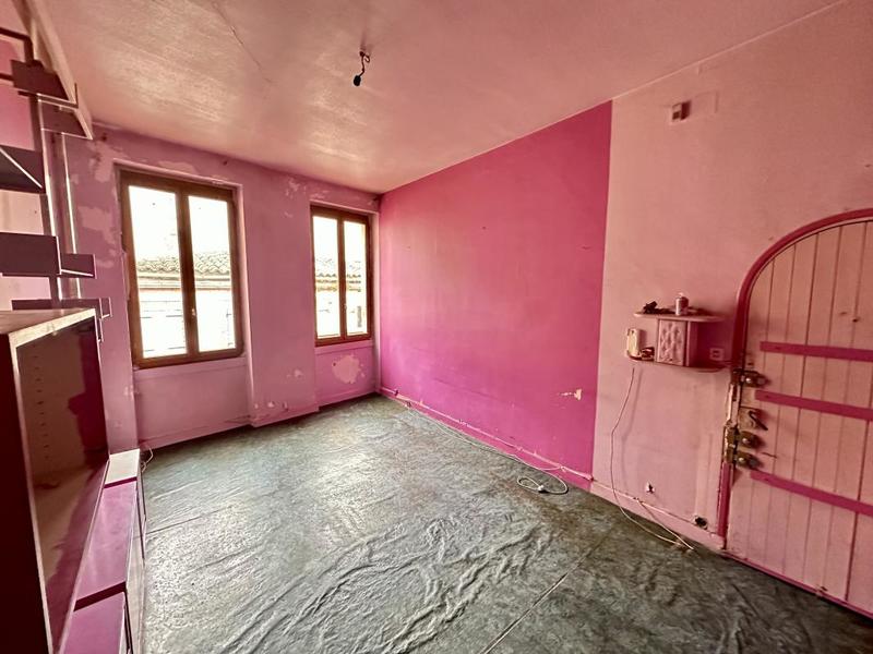 Appartement ancien - 33 m² - 2 pièces