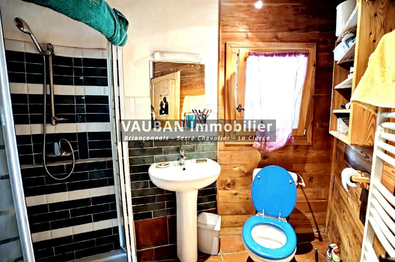 Appartement - 145 m² - 6 pièces