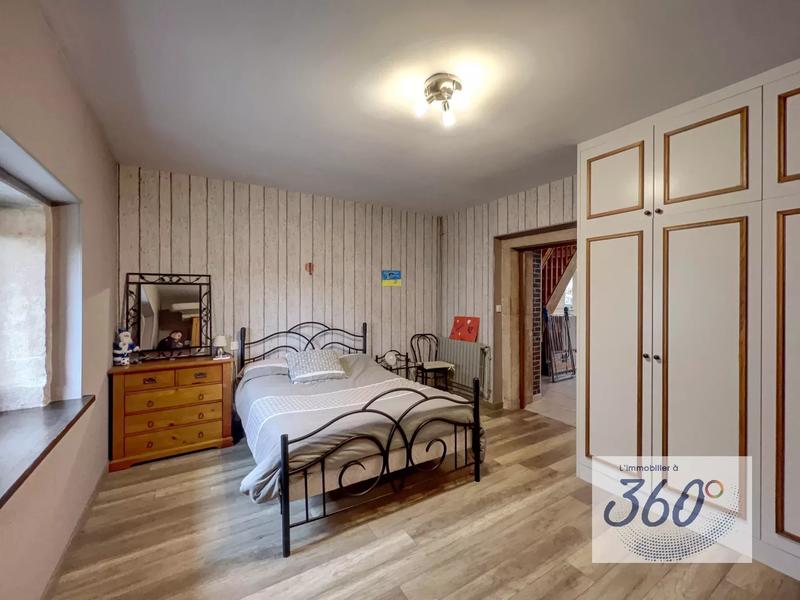 Maison - 143 m² - 5 pièces