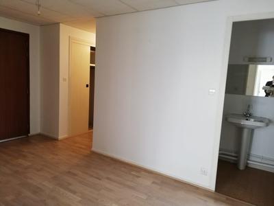Appartement - 79 m² - 3 pièces