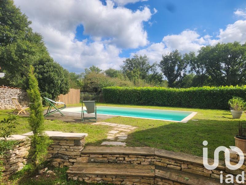 Maison - 306 m² - 8 pièces