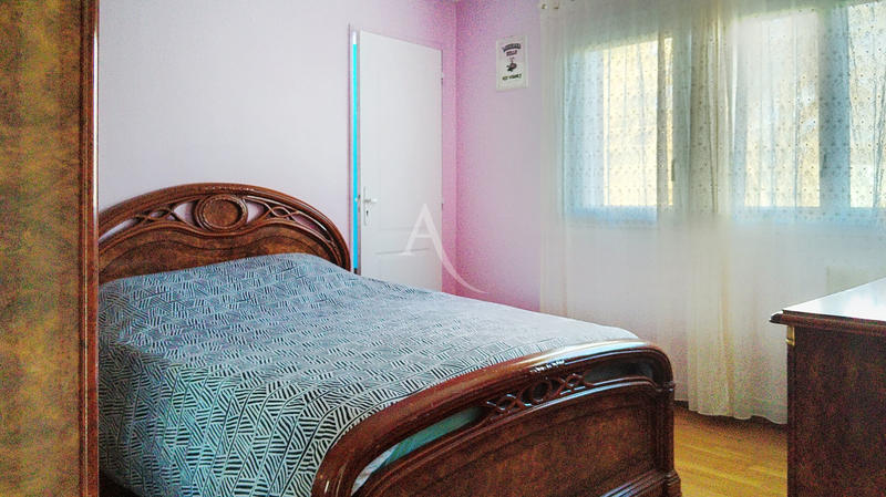 Maison - 100 m² - 5 pièces