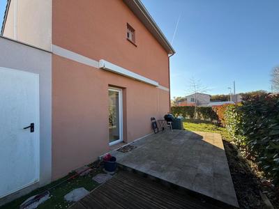 Maison - 88 m² - 5 pièces
