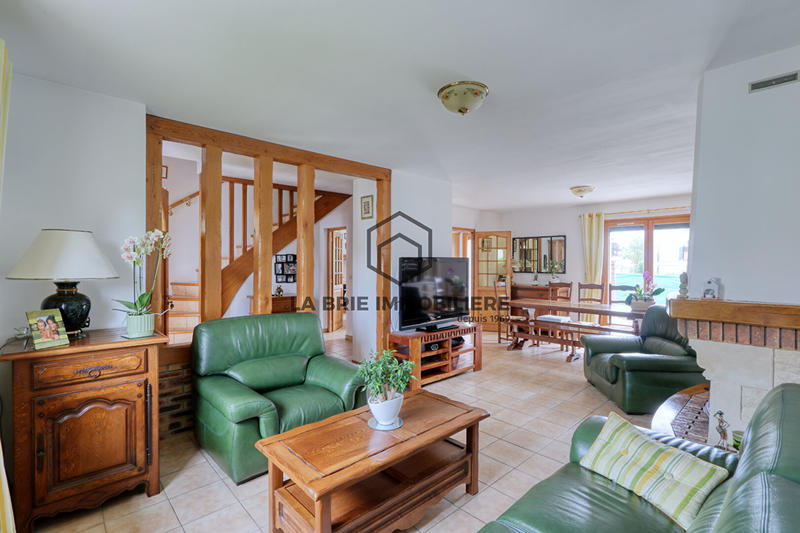 Maison - 103 m² - 5 pièces