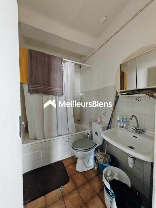 Immeuble - 168 m² - 7 pièces