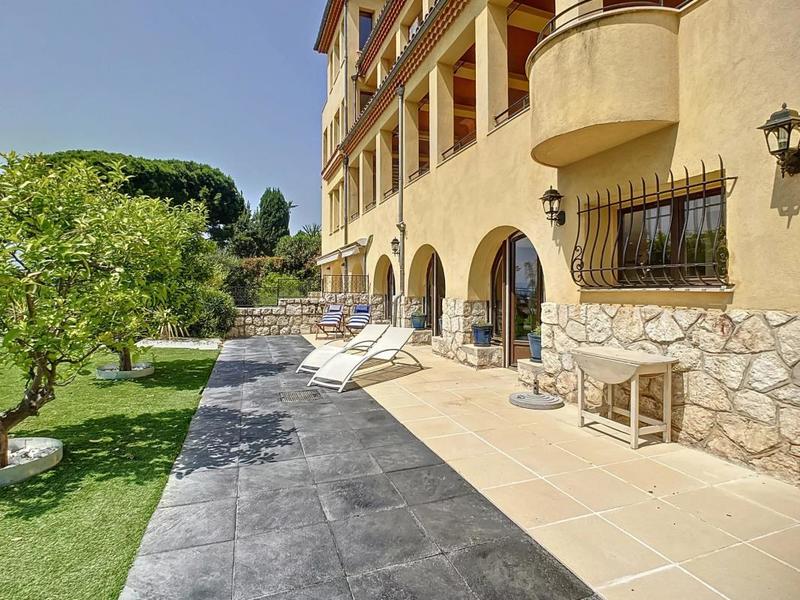 Appartement - 118 m² - 3 pièces