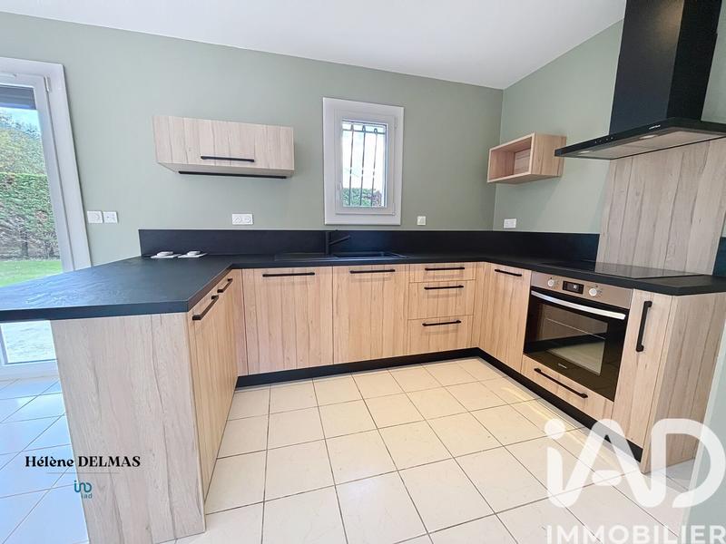 Maison - 90 m² - 5 pièces