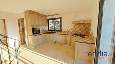 Maison - 169 m² - 4 pièces