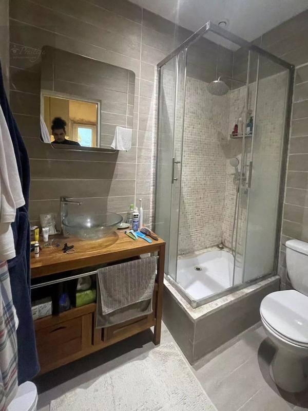 Appartement - 90 m² - 4 pièces