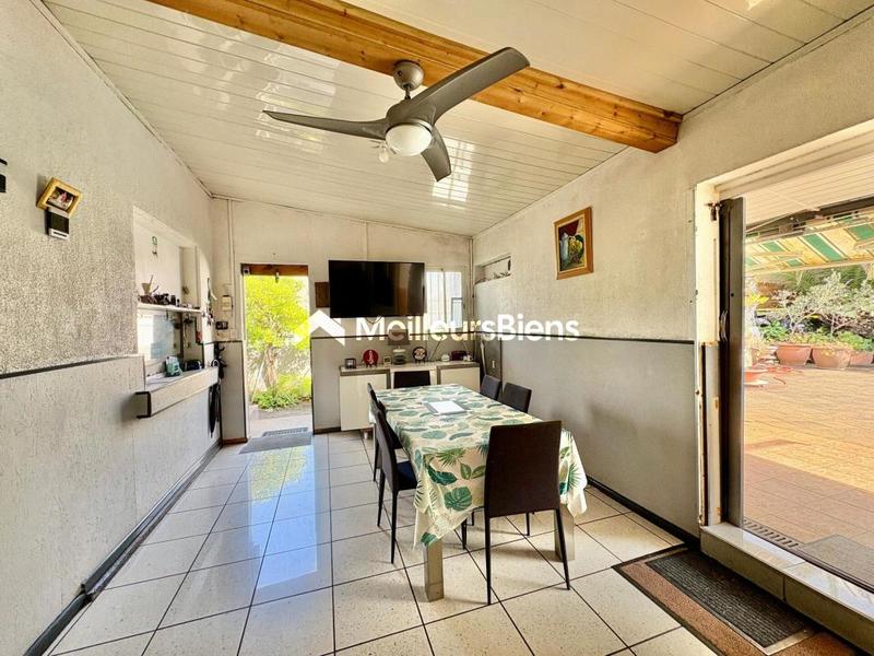 Propriété - 352 m² - 15 pièces