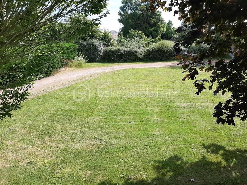 Maison traditionnelle - 160 m² - 8 pièces