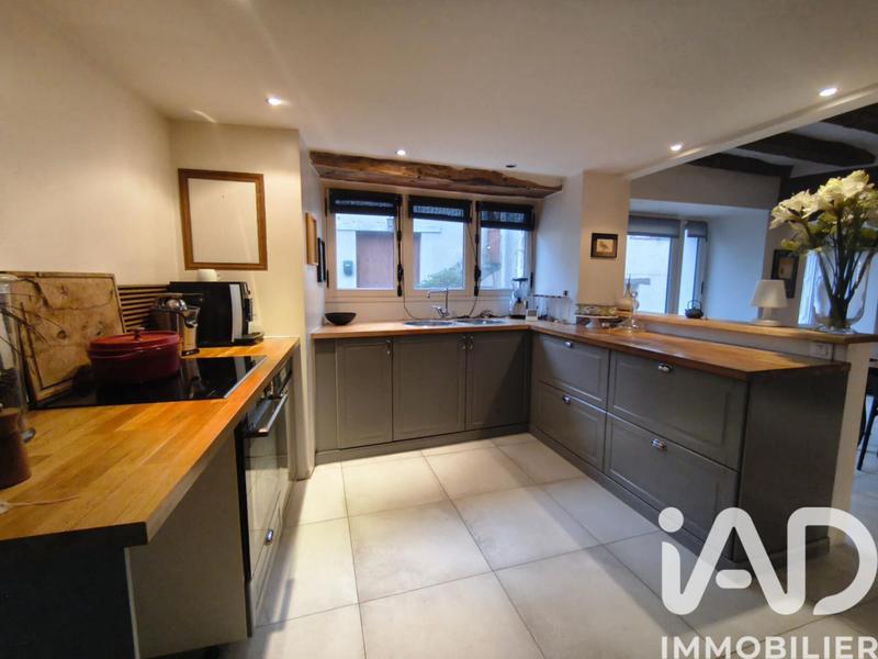 Maison - 93 m² - 4 pièces