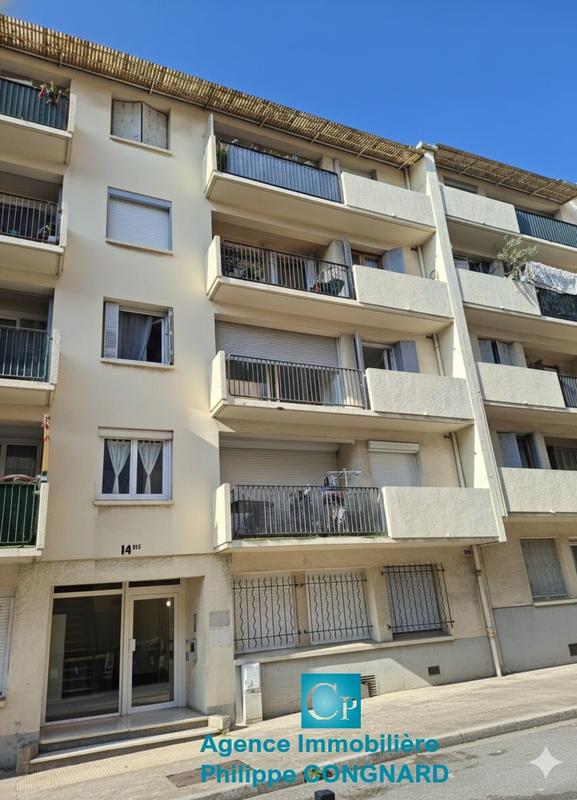 Appartement - 77 m² - 4 pièces