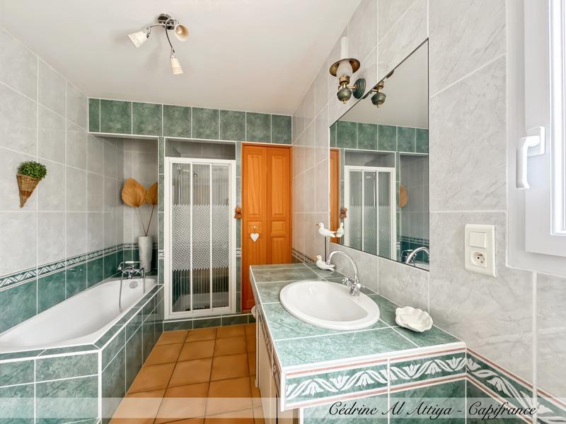 Maison - 120 m² - 5 pièces