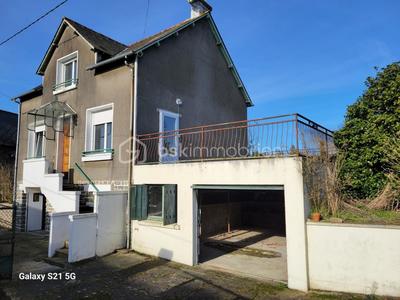 Maison traditionnelle - 89 m² - 5 pièces