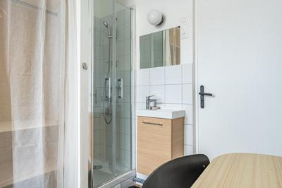 Chambre - 25 m² - 1 pièce