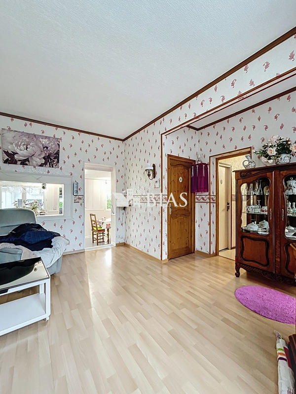 Maison - 74 m² - 5 pièces