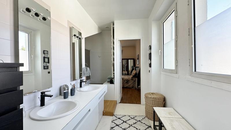 Maison bourgeoise - 273 m² - 7 pièces