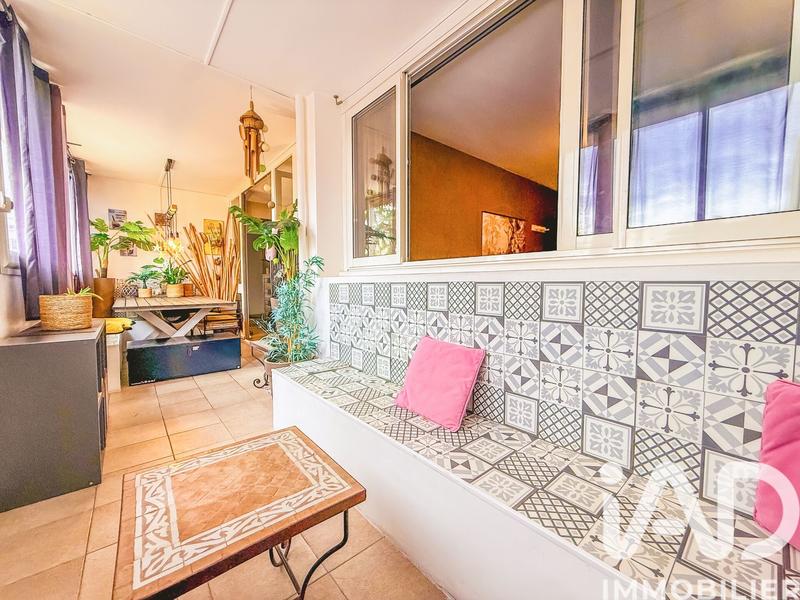 Appartement - 85 m² - 5 pièces