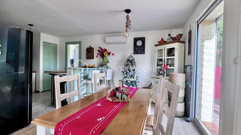 Villa - 97 m² - 6 pièces