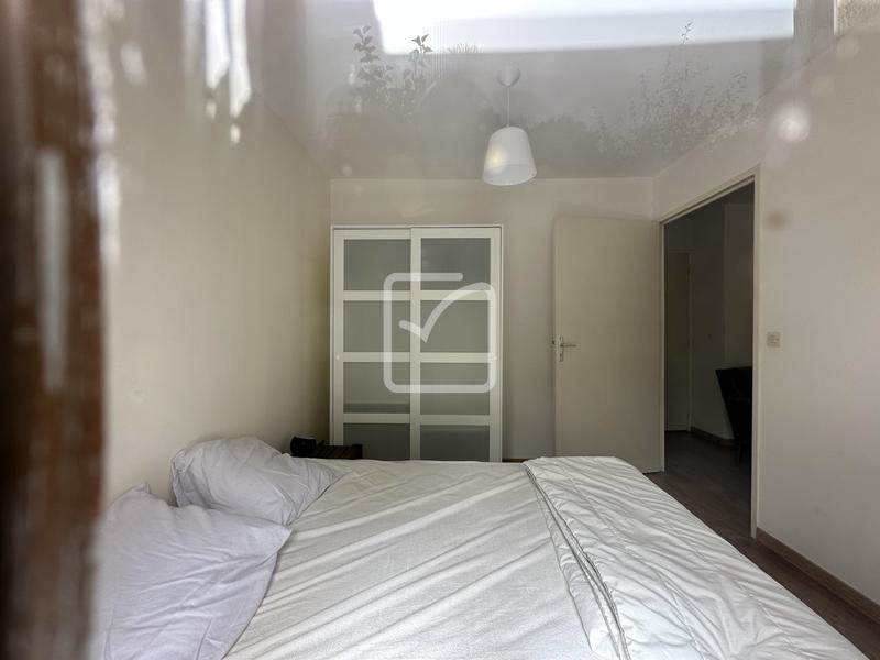 Maison - 450 m² - 17 pièces