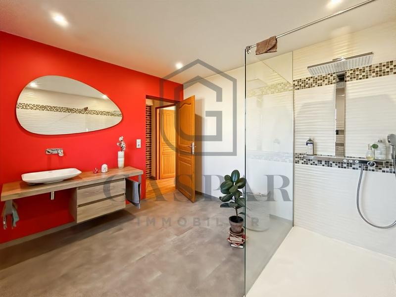 Maison ancienne - 160 m² - 5 pièces