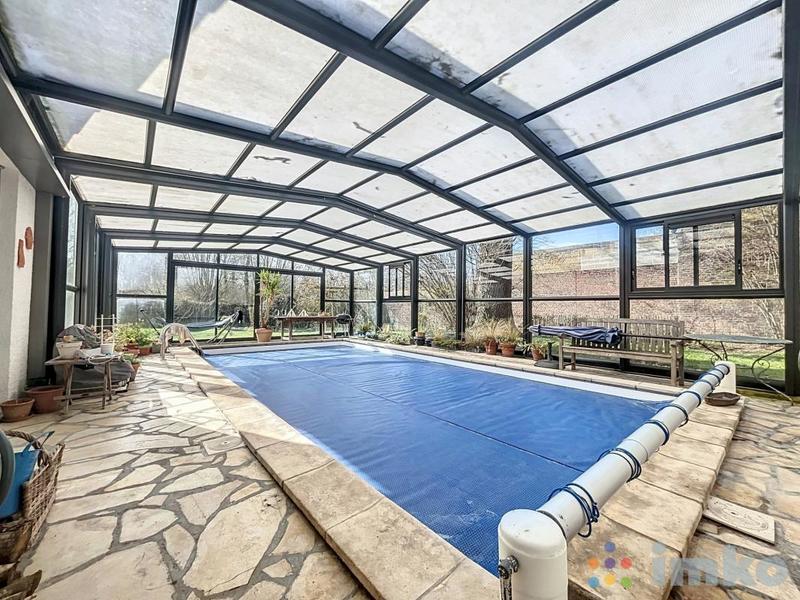 Villa - 141 m² - 6 pièces