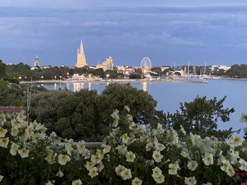 Appartement - 161 m² - 4 pièces