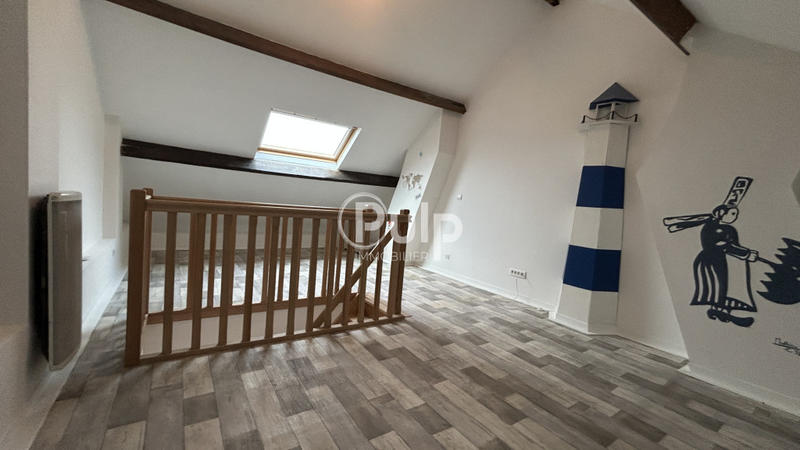 Maison - 95 m² - 5 pièces