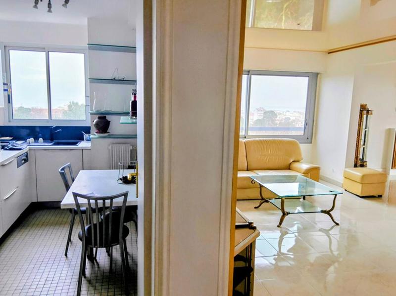 Appartement - 77 m² - 4 pièces