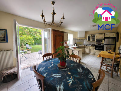 Maison traditionnelle - 127 m² - 5 pièces