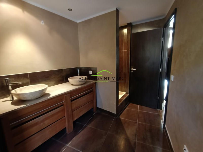 Duplex - 157 m² - 5 pièces