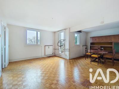Appartement - 104 m² - 5 pièces