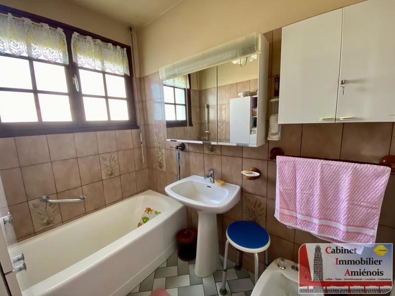 Pavillon - 90 m² - 4 pièces