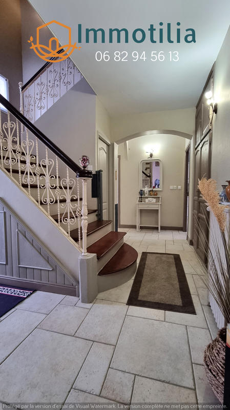 Maison - 185 m² - 6 pièces