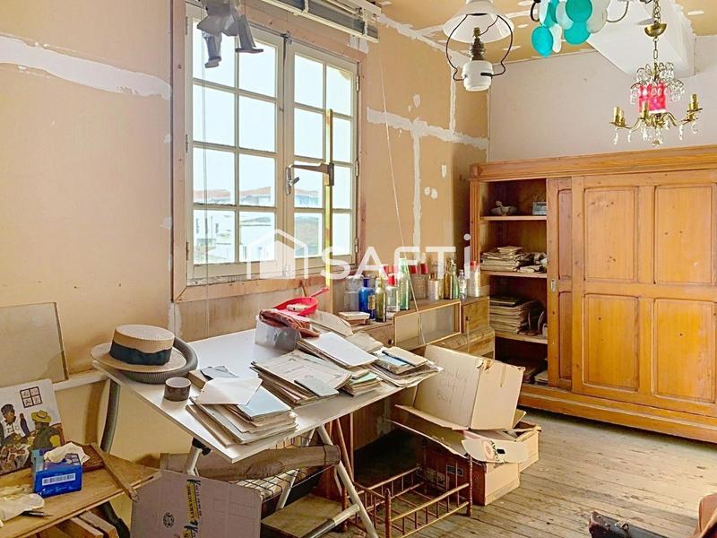 Maison - 182 m² - 7 pièces